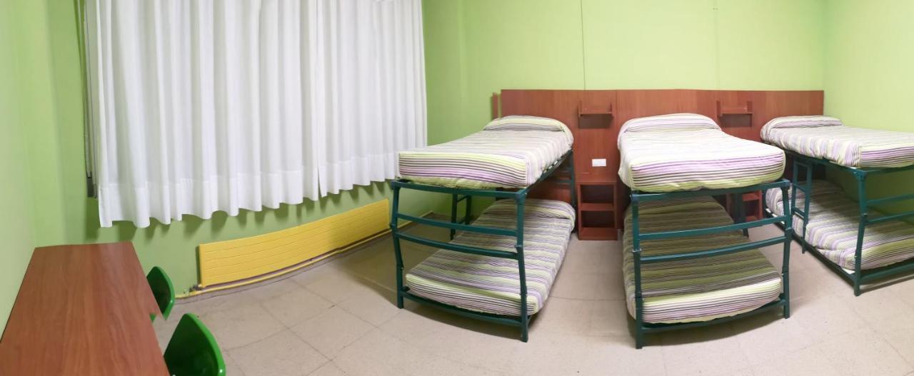 Residencia Albergue Jaca Exterior photo